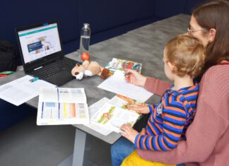Ernst-Abbe-Hochschule ist „Familiengerechte Hochschule“