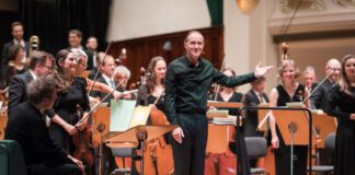 Schauspieler Stefan Kurt, die Jenaer Philharmonie und zwei besondere Konzertprojekte