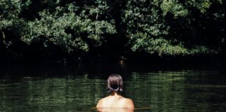 Die Geschichte hinter der Geschichte