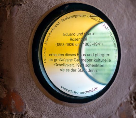 Jetzt bewerben für das Clara-und-Eduard-Rosenthal-Stipendium