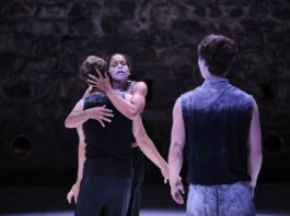 Theater in Bewegung: Suche nach dem gemeinsamen Nenner